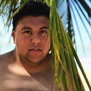 Meet your Posher, Victor